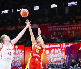 险胜捷克却露硬伤！中国女篮的胜利，为何喜忧参半引热议？